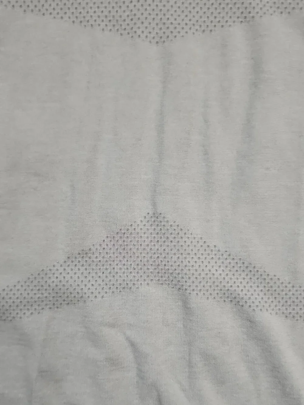 Old Navy Short-Sleeve Seamless Active Tee - Light Gray & Dark Gray - Picture 6 of 11